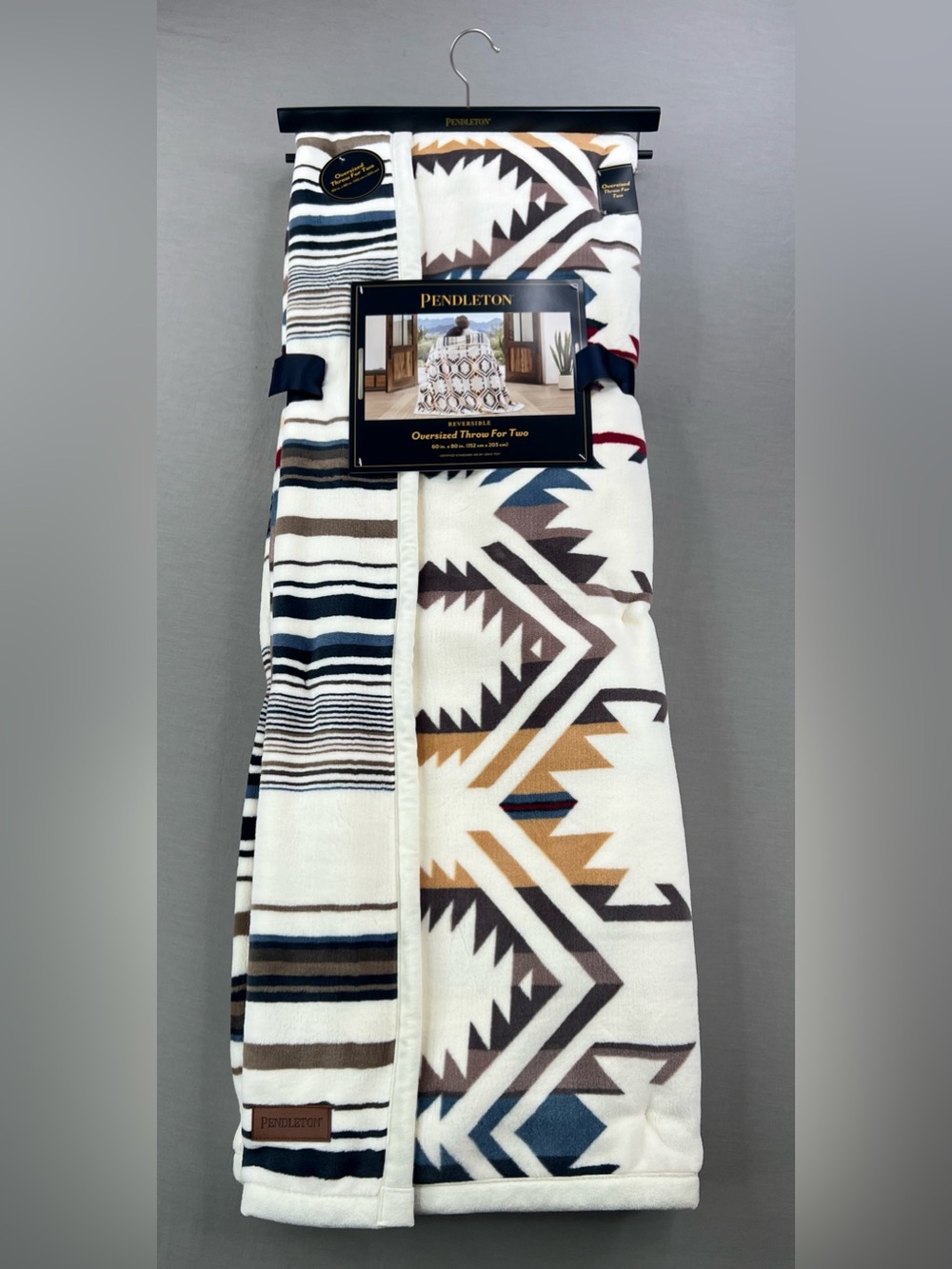 PENDLETON WHITE SHORE FLEECE 60 x 80 OVERSIZED 2 PERSON REVERSIBLE THROW BLANKET